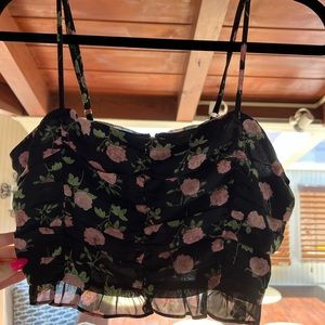 Cotton Candy LA Crop Top -black floral print